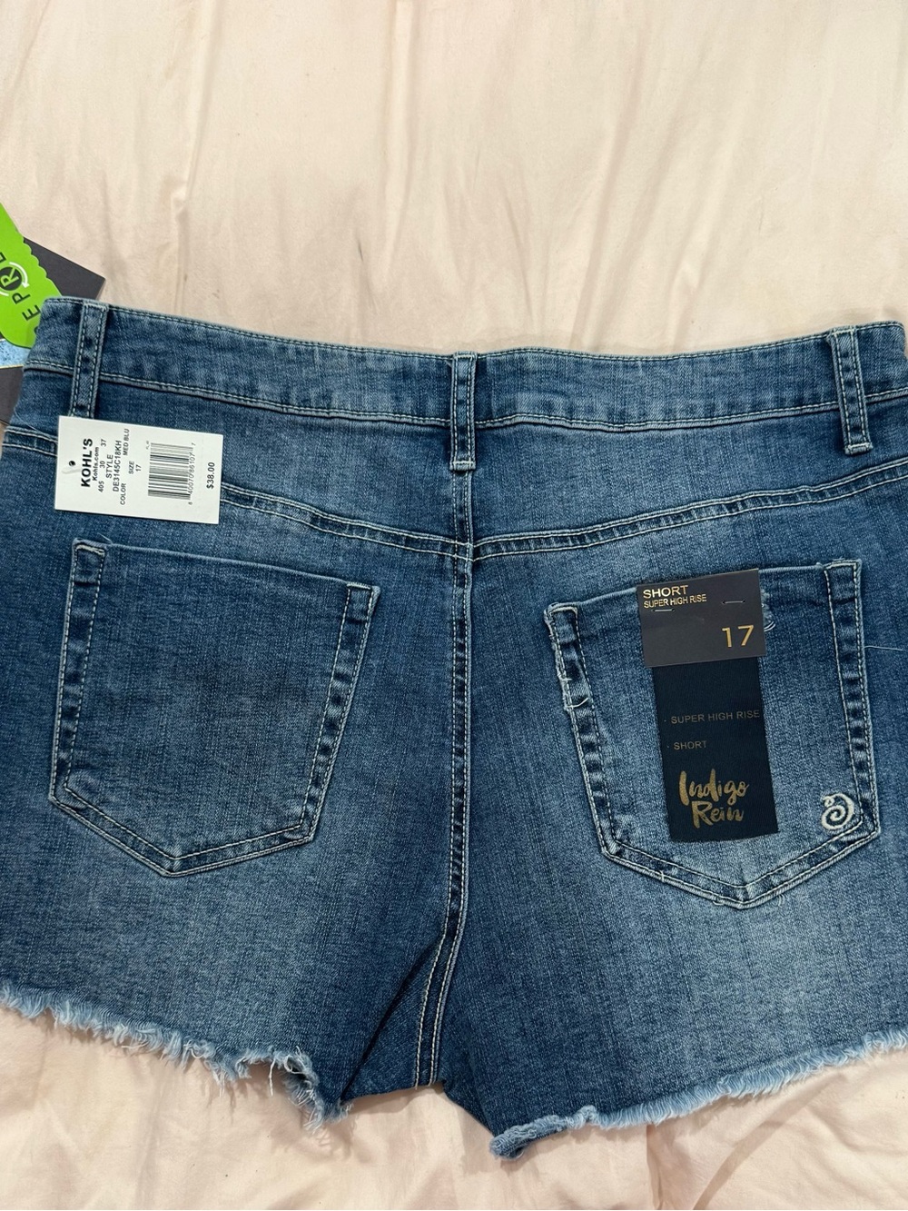 NWT Indigo Rein Recycled Denim Button-Front Women’s Shorts — Dark Blue - Picture 2 of 3